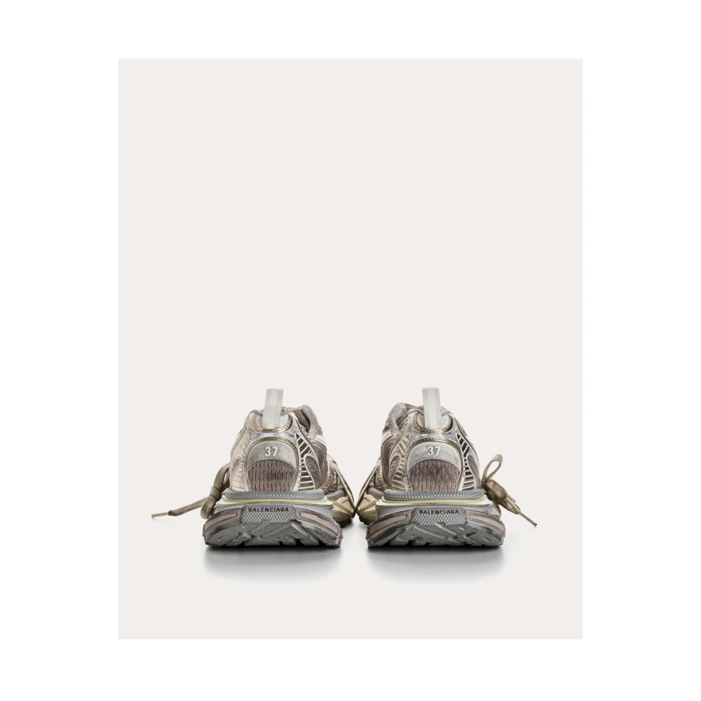 Zapatillas Statement Futurista