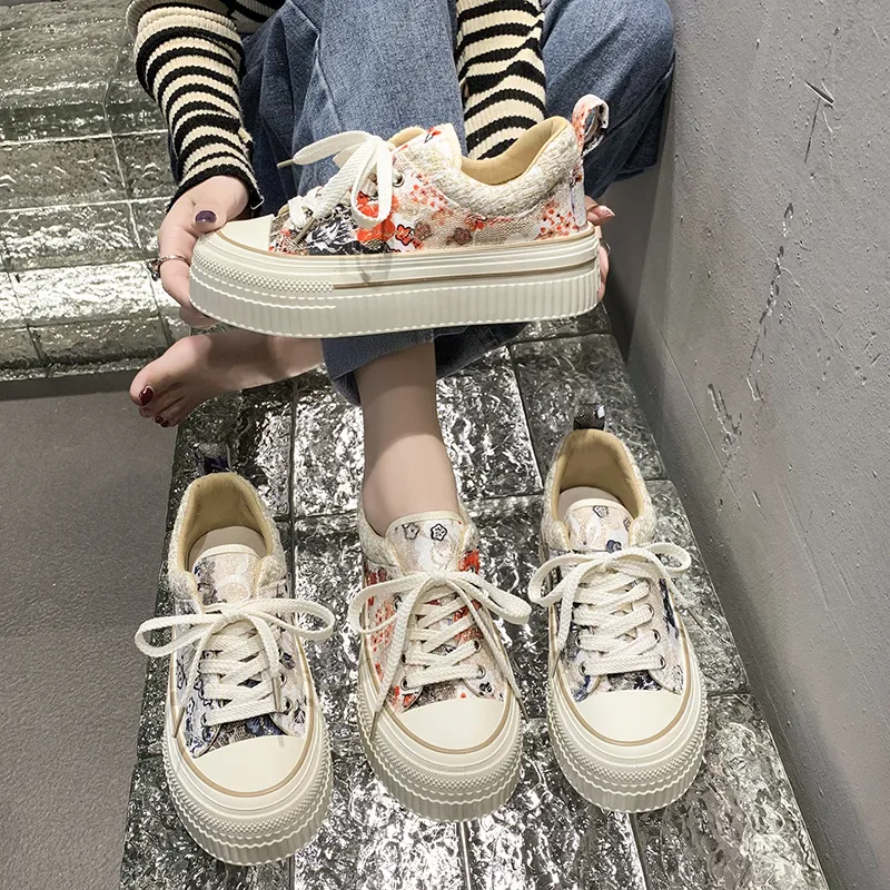 Zapatos casuales de diseñador, zapatillas de cuero de diseño de diseño femenino zapatos deportivos de moda