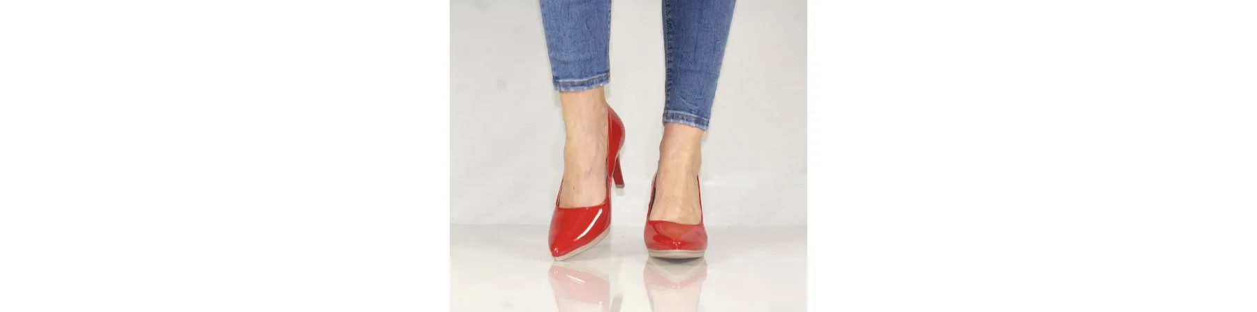 ZAPATOS FIESTA SUPER COMODOS de CHAROL MOD. BRILLANCE