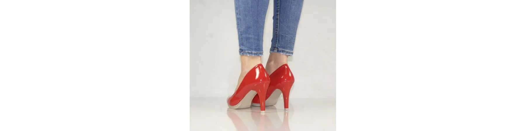 ZAPATOS FIESTA SUPER COMODOS de CHAROL MOD. BRILLANCE