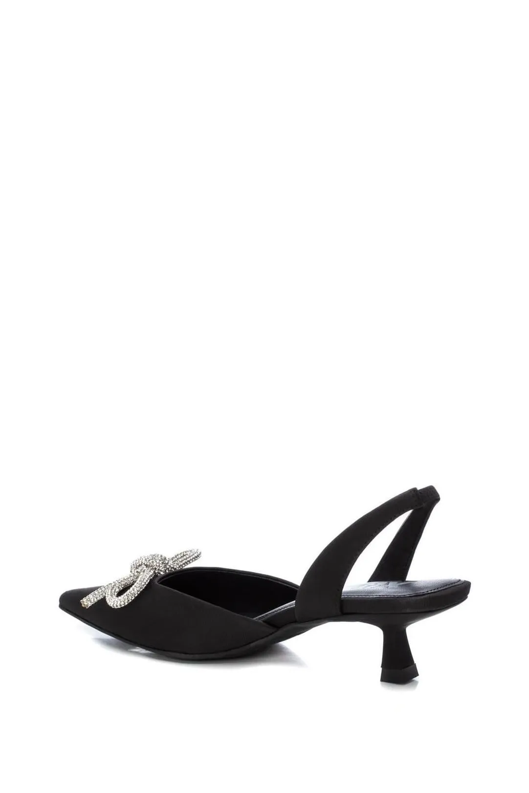 Zapatos lazo con tacón negro