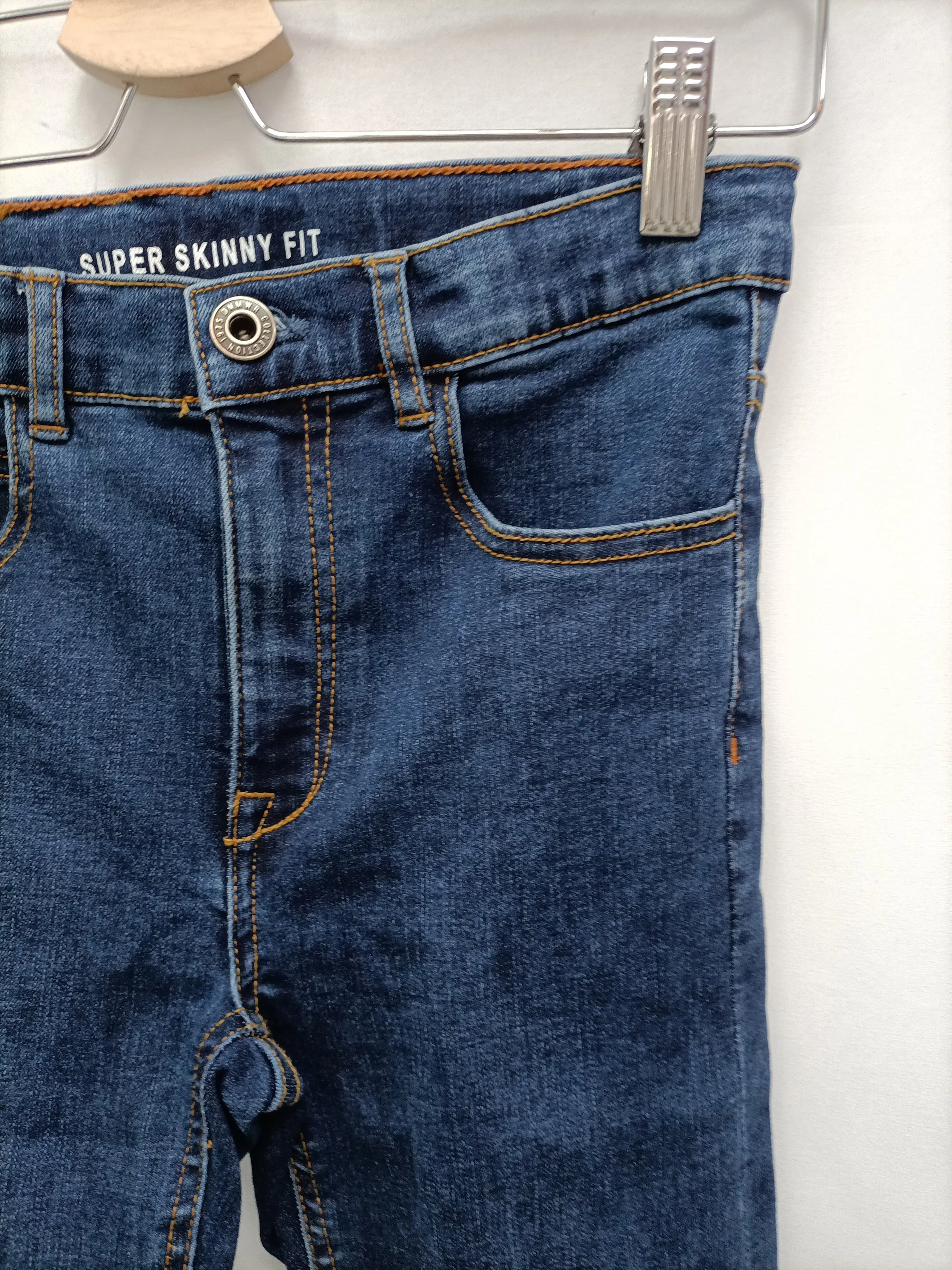 ZARA. Pantalones denim oscuro T.11/12