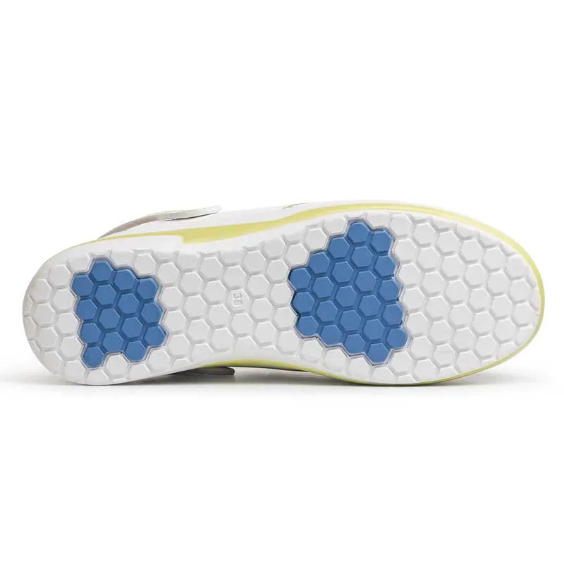 ZUECO MAR DE MICROFIBRA BLANCO CON DETALLE PISTACHO  DIAN